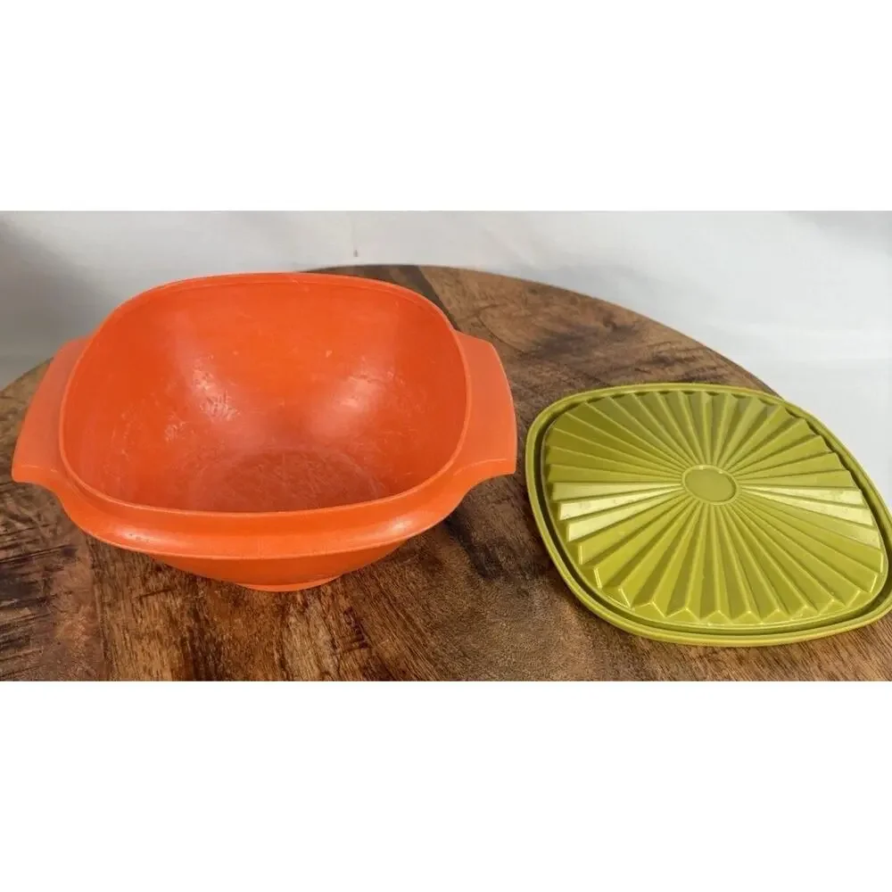 Tupperware 1970s vintage